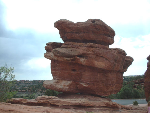 Balancing Rock again.jpg 65.1K